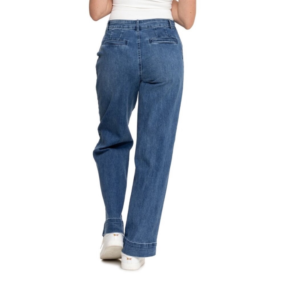 Classic Blue Women's wide leg Jeans - Picture 2 of 9